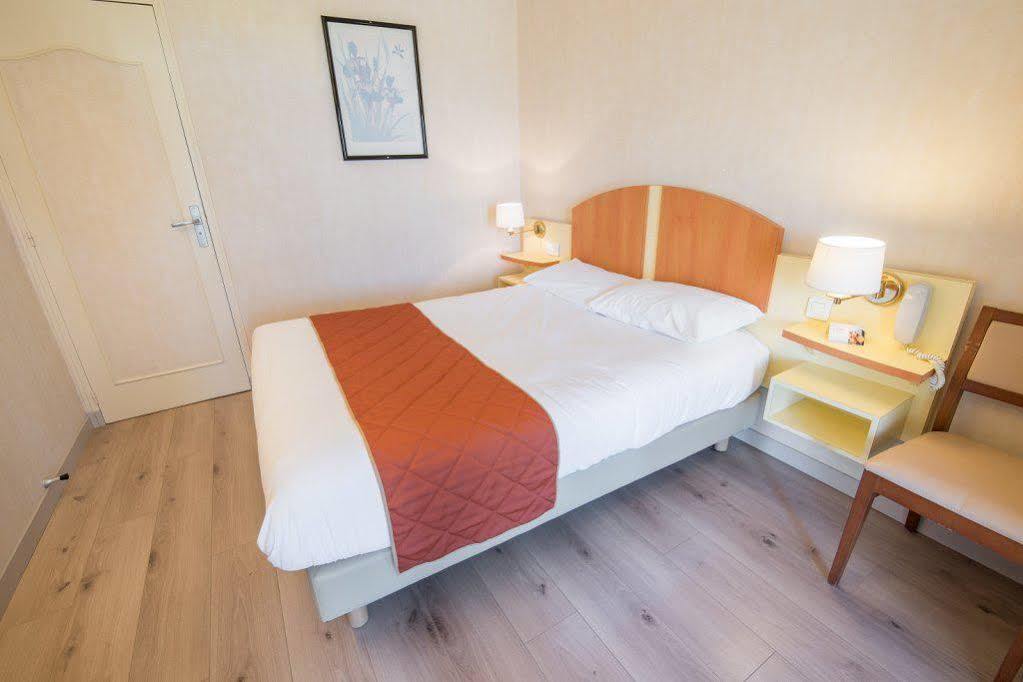 Hotel Le Val Moret Magnant المظهر الخارجي الصورة