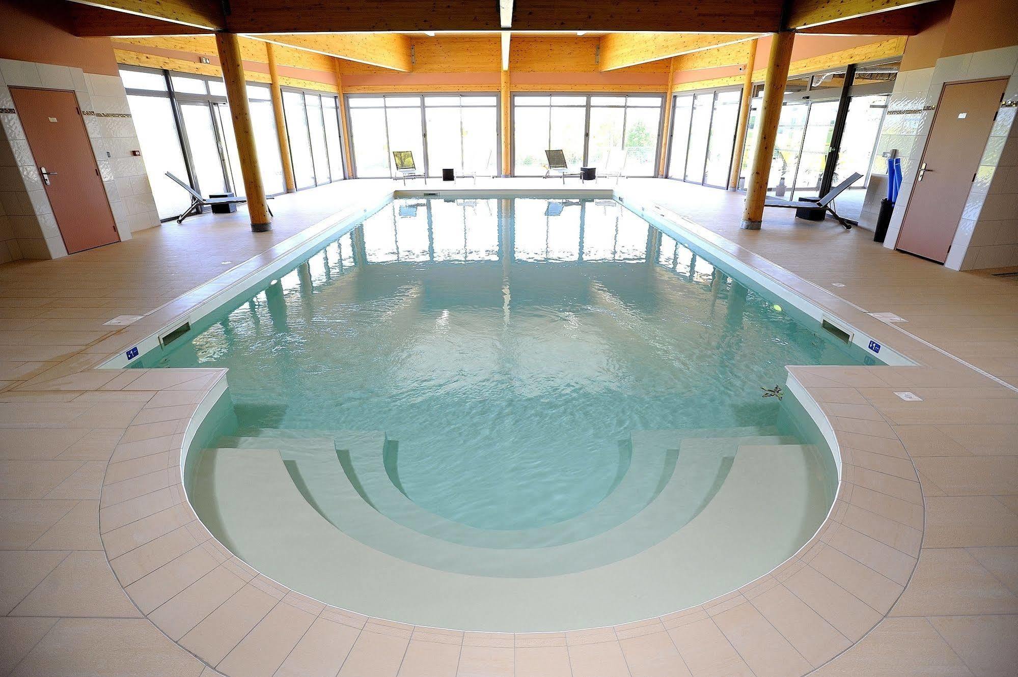 Hotel Le Val Moret Magnant المظهر الخارجي الصورة