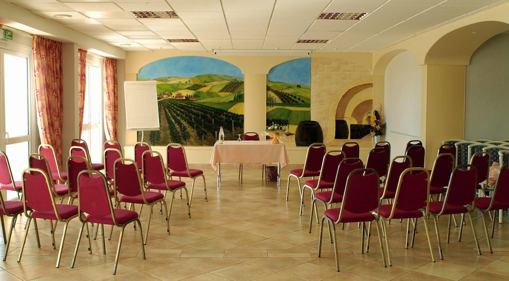Hotel Le Val Moret Magnant المظهر الخارجي الصورة